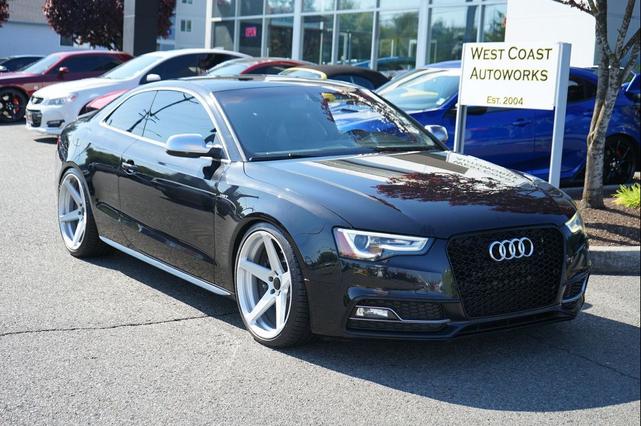 Photo of 2014 black Audi S5