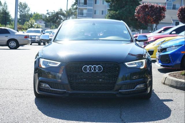 Photo of 2014 black Audi S5