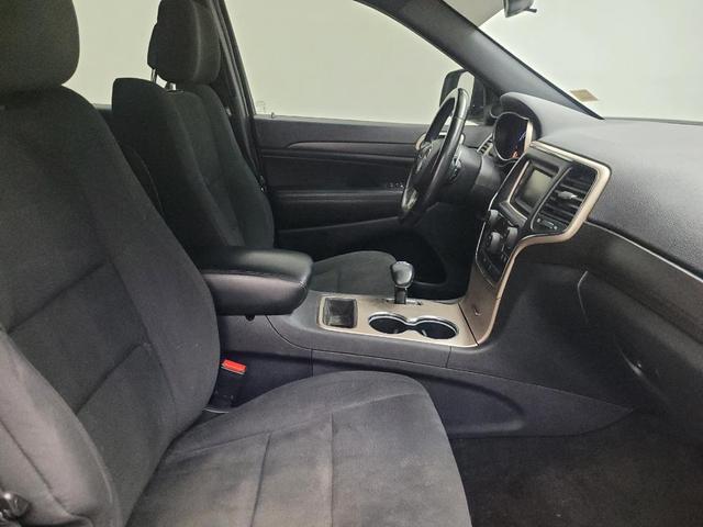 Photo of 2015 Brilliant Black Crystal Pearlcoat Jeep Grand Cherokee