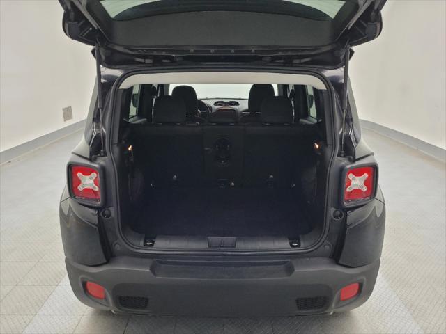 Photo of 2017 Black Jeep Renegade