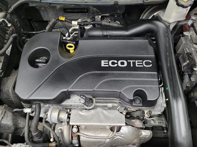 Photo of 2022 Iron Gray Metallic Chevrolet Equinox