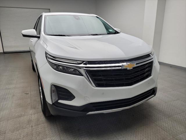 Photo of 2024 Summit White Chevrolet Equinox