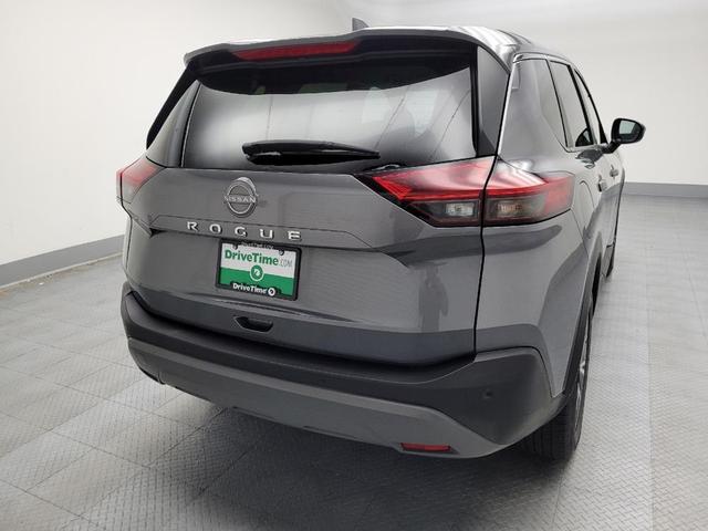 Photo of 2023 Gray Nissan Rogue