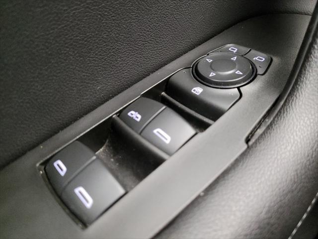 Photo of 2020 Silver Ice Metallic Chevrolet Blazer