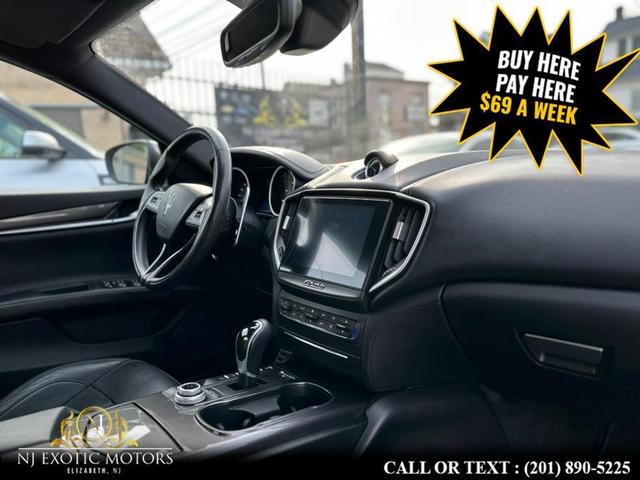 Photo of 2017 Tan Maserati Ghibli