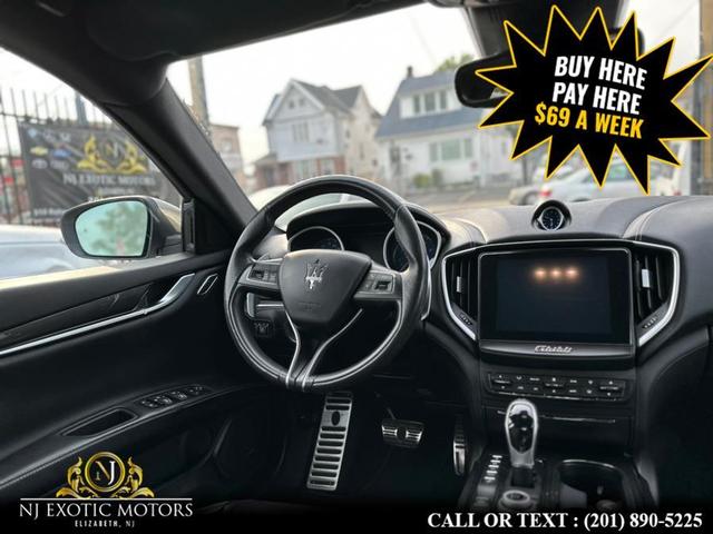 Photo of 2017 Tan Maserati Ghibli