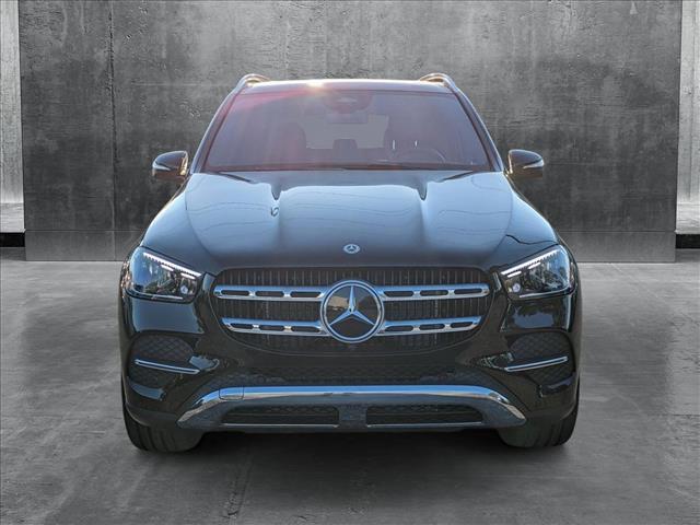 Photo of 2025 Obsidian Black Metallic Mercedes-Benz GLE 450