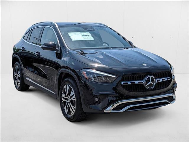 Photo of 2025 Night Black Mercedes-Benz GLA 250