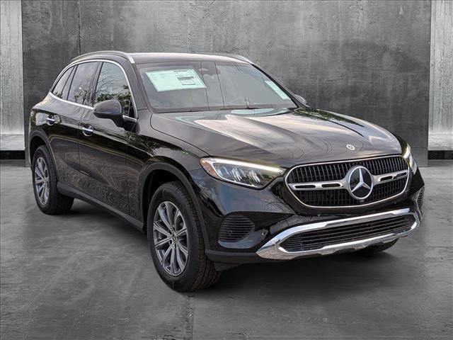 Photo of 2025 Black Mercedes-Benz GLC 300