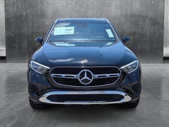 Photo of 2025 Black Mercedes-Benz GLC 300