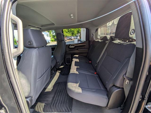 Photo of 2022 Black Chevrolet Silverado 1500