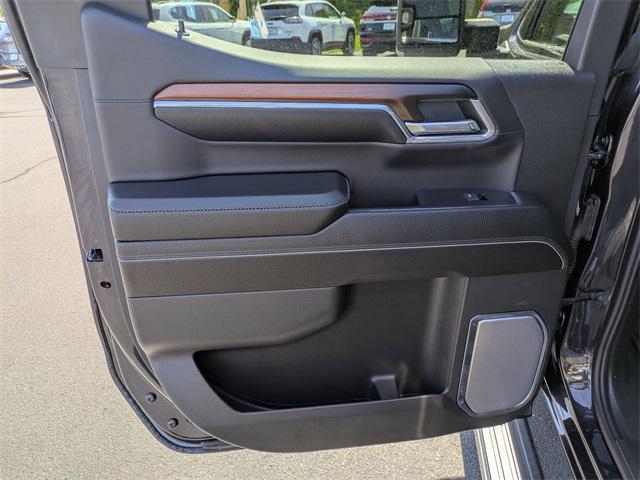 Photo of 2024 Titanium Rush Metallic GMC Sierra 1500