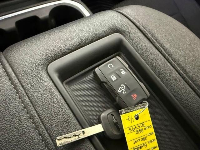 Photo of 2021 Red Chevrolet Silverado 2500