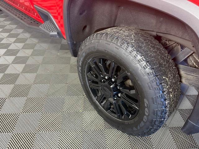 Photo of 2021 Red Chevrolet Silverado 2500