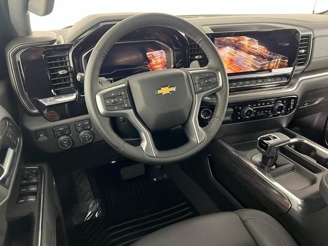 Photo of 2025 Summit White Chevrolet Silverado 1500