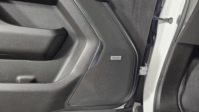 Photo of 2023 Summit White Chevrolet Tahoe