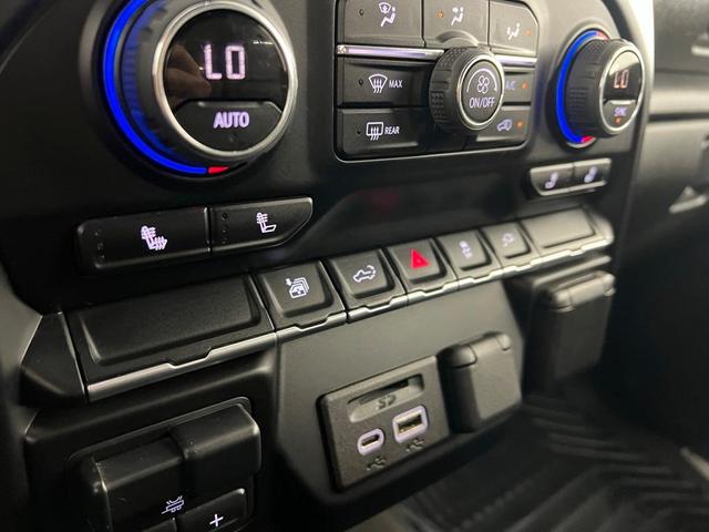 Photo of 2022 Summit White Chevrolet Silverado 2500