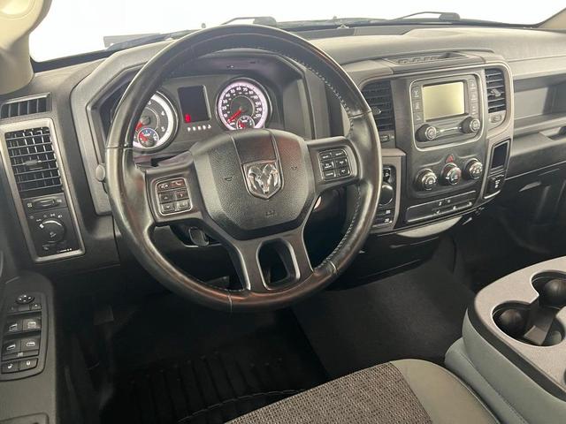 Photo of 2019 Diamond Black RAM 1500 Classic