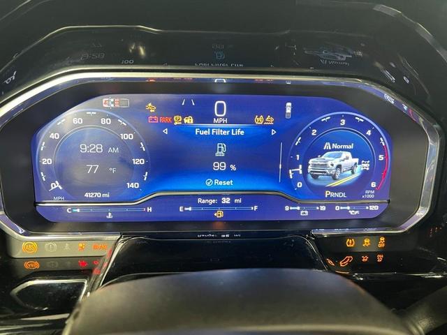 Photo of 2024 Iridescent Pearl Tricoat Chevrolet Silverado 2500