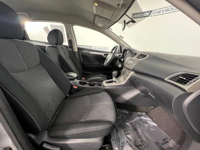 Photo of 2014 Magnetic Gray Nissan Sentra