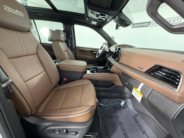 Photo of 2026 Polar White Chevrolet Tahoe
