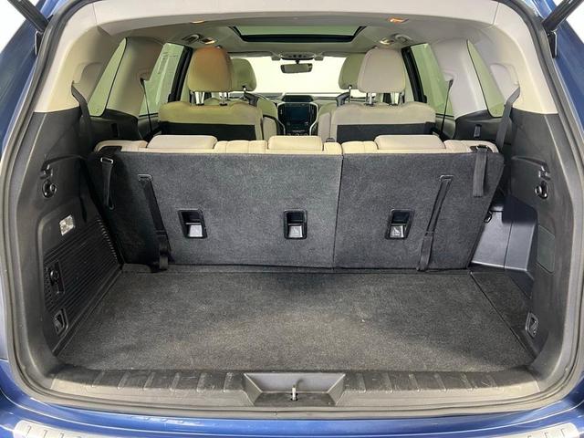 Photo of 2021 Abyss Blue Pearl Subaru Ascent