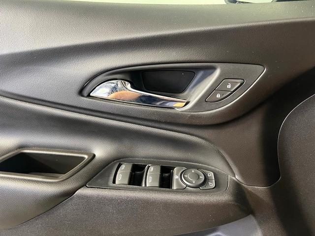 Photo of 2019 Nightfall Gray Metallic Chevrolet Equinox