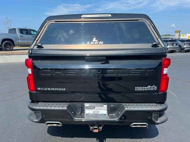 Photo of 2022 Black Chevrolet Silverado 1500 Limited