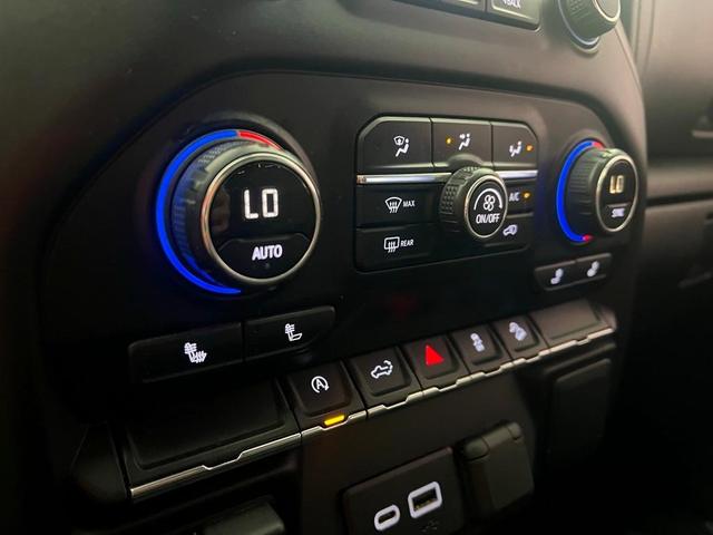 Photo of 2019 Summit White Chevrolet Silverado 1500