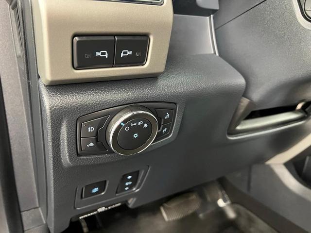 Photo of 2022 Black Ford F-250
