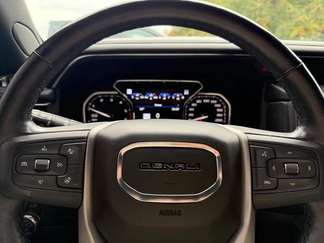 Photo of 2021 Onyx Black GMC Yukon