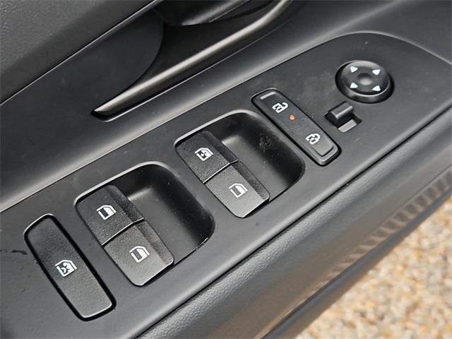 Photo of 2025 White Hyundai ELANTRA HEV