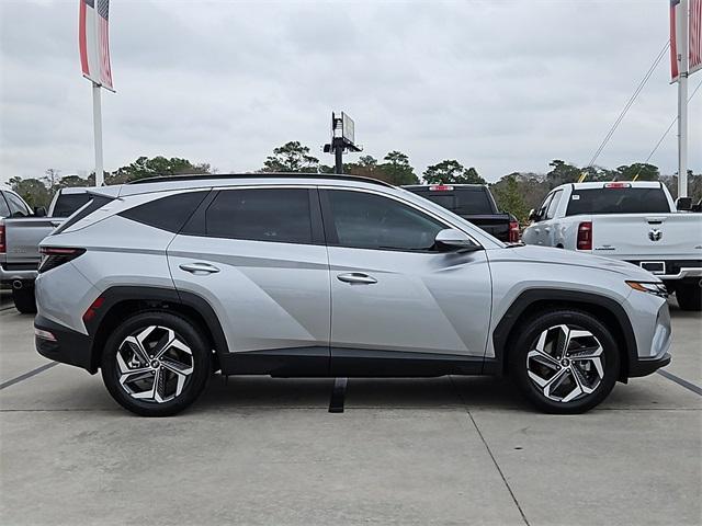 Photo of 2024 Shimmering Silver Hyundai TUCSON