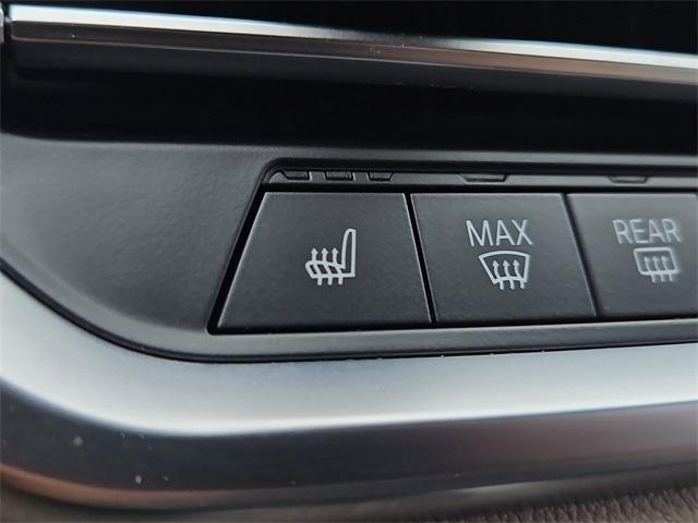 Photo of 2021 Black Sapphire Metallic BMW M440