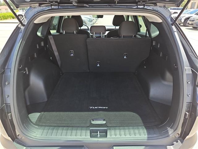 Photo of 2024 Black Pearl Hyundai TUCSON