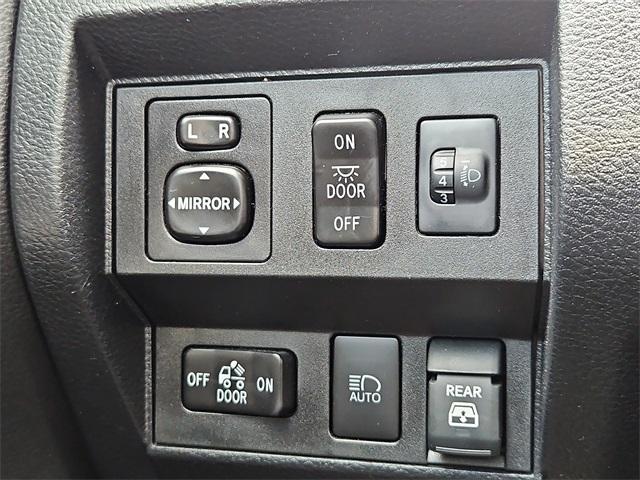 Photo of 2021 Silver Sky Metallic Toyota Tundra