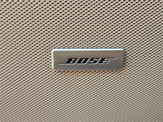 Photo of 2021 Beige Pearl Metallic GMC Yukon