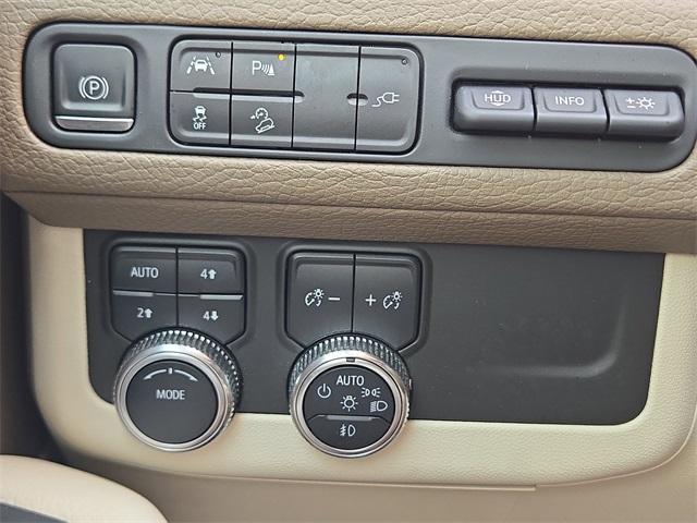 Photo of 2021 Beige Pearl Metallic GMC Yukon