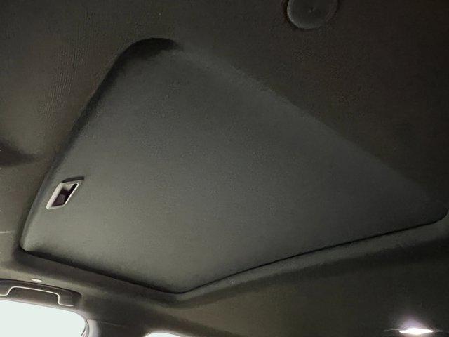 Photo of 2025 Solar Silver Metallic Honda CR-V Hybrid