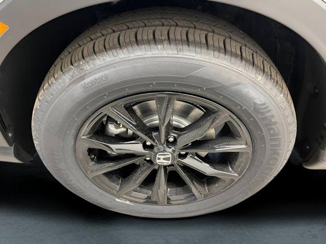 Photo of 2025 Solar Silver Metallic Honda CR-V Hybrid