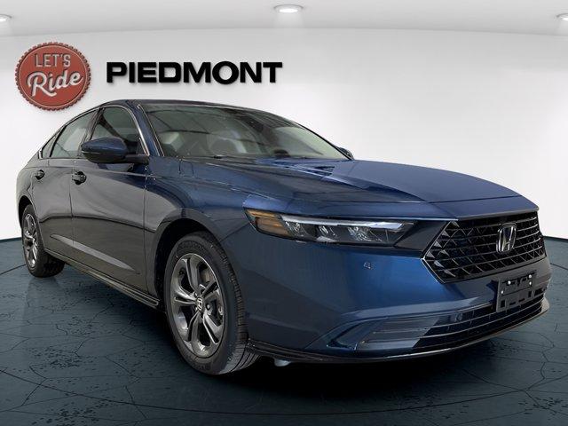 Photo of 2025 Canyon River Blue Metallic Honda Accord Hybrid