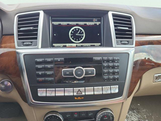 Photo of 2015 White Mercedes-Benz GL-Class
