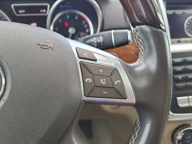 Photo of 2015 White Mercedes-Benz GL-Class