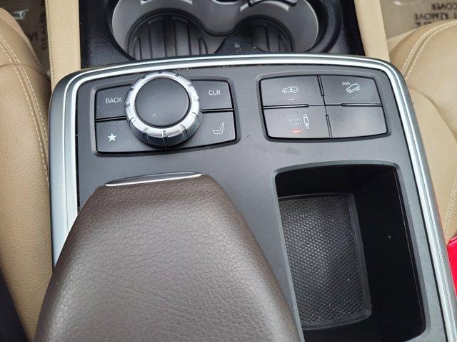 Photo of 2015 White Mercedes-Benz GL-Class