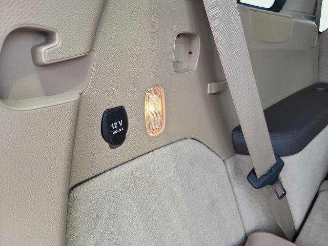 Photo of 2015 White Mercedes-Benz GL-Class