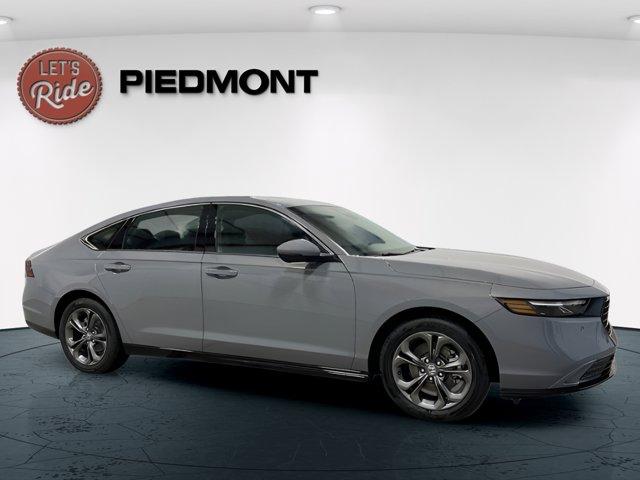 Photo of 2025 Urban Gray Pearl Honda Accord Hybrid