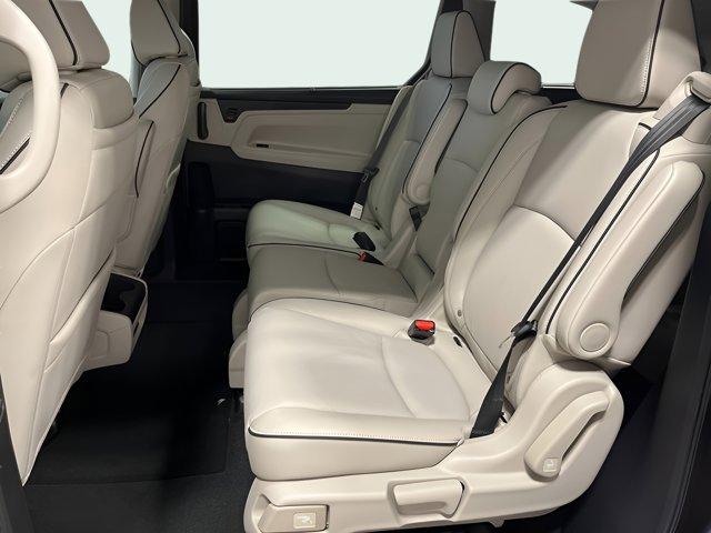 Photo of 2025 Modern Steel Metallic Honda Odyssey