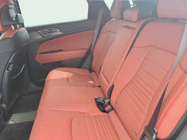 Photo of 2025 Shadow Matte Gray Kia Sportage Hybrid