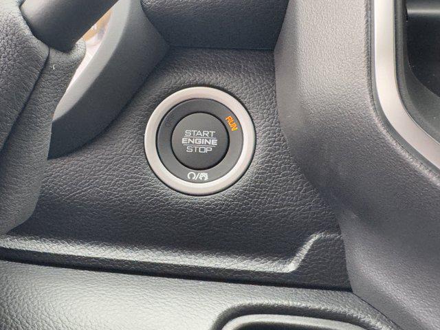 Photo of 2025 Bright White Clearcoat RAM 2500