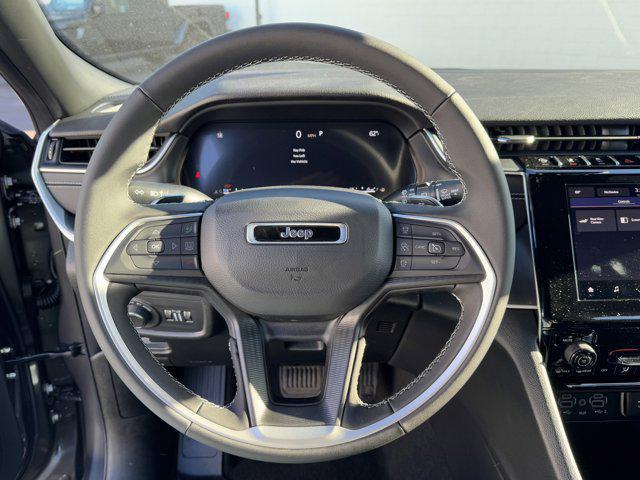 Photo of 2025 Baltic Gray Metallic Clearcoat Jeep Grand Cherokee